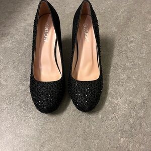 Delicacy Black Sparkling Heels
